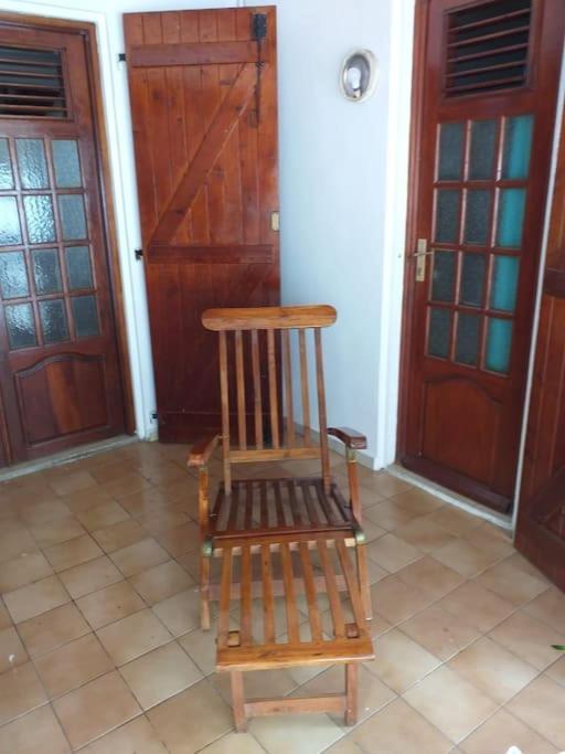 Maison Creole Chaleureuse Avec Stationnement Ле-Гозьє Екстер'єр фото
